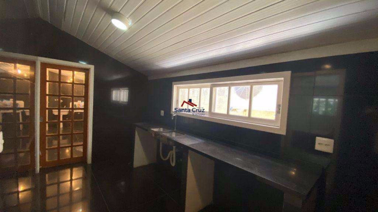 Imagem Sobrado com 3 Quartos à Venda, 360 m² em São João Do Rio Vermelho - Florianópolis Imagem Sobrado com 3 Quartos à Venda, 360 m² em São João Do Rio Vermelho - Florianópolis