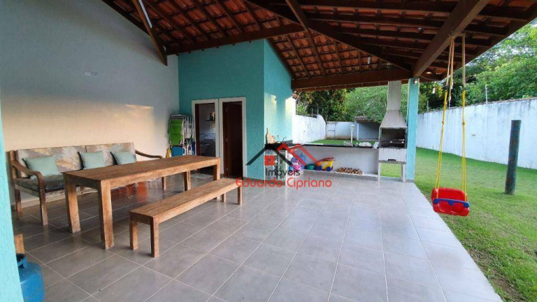Imagem Casa com 3 Quartos à Venda, 240 m² em Massaguaçu - Caraguatatuba