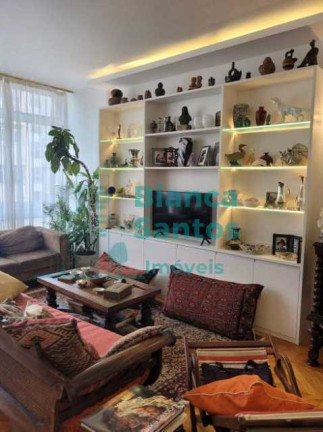 Imagem Apartamento com 3 Quartos à Venda, 140 m² em Copacabana - Rio De Janeiro Imagem Apartamento com 3 Quartos à Venda, 140 m² em Copacabana - Rio De Janeiro