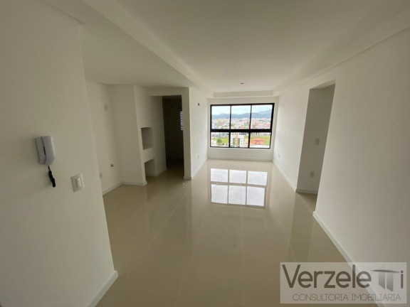 Imagem Apartamento com 3 Quartos à Venda, 76 m² em Estados - Balneário Camboriú Imagem Apartamento com 3 Quartos à Venda, 76 m² em Estados - Balneário Camboriú