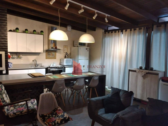 Imagem Casa com 4 Quartos à Venda, 204 m² em Dom Bosco - Itajaí Imagem Casa com 4 Quartos à Venda, 204 m² em Dom Bosco - Itajaí