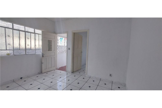 Imagem Casa com 2 Quartos à Venda, em Vila Carmosina - São Paulo Imagem Casa com 2 Quartos à Venda, em Vila Carmosina - São Paulo