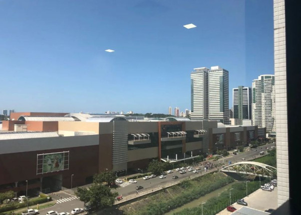Sala Comercial à Venda, 30 m² em Caminho Das árvores - Salvador