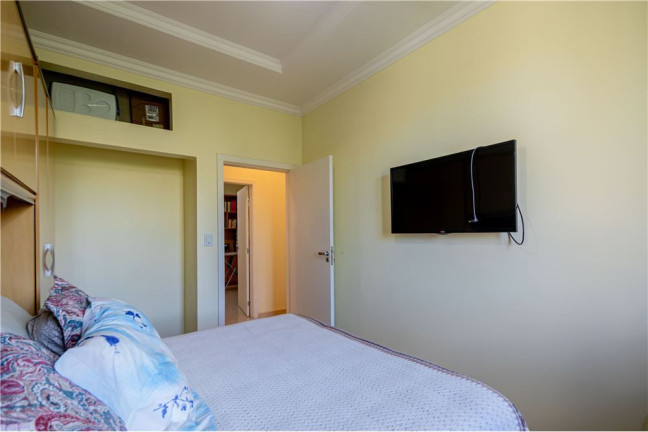 Imagem Imóvel com 3 Quartos à Venda, em Petrópolis - Porto Alegre Imagem Imóvel com 3 Quartos à Venda, em Petrópolis - Porto Alegre