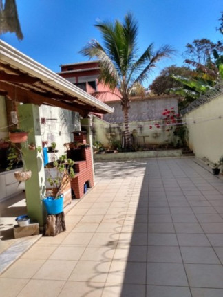 Imagem Casa com 4 Quartos à Venda, 330 m² em Colonial - Contagem Imagem Casa com 4 Quartos à Venda, 330 m² em Colonial - Contagem
