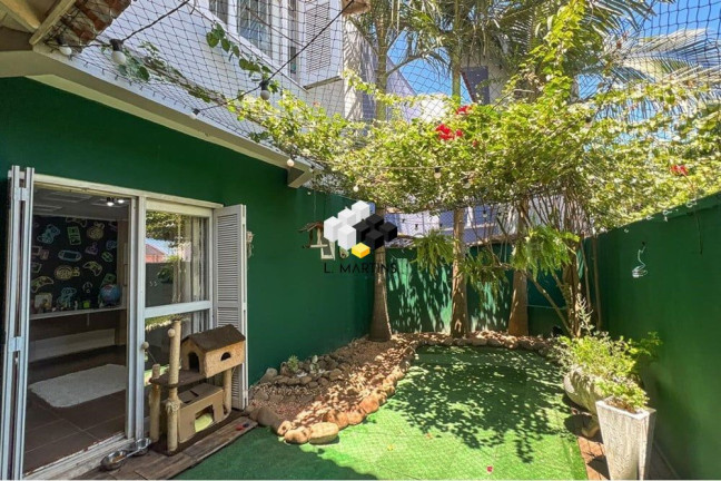 Imagem Casa com 3 Quartos à Venda, 168 m² em São José - Canoas Imagem Casa com 3 Quartos à Venda, 168 m² em São José - Canoas