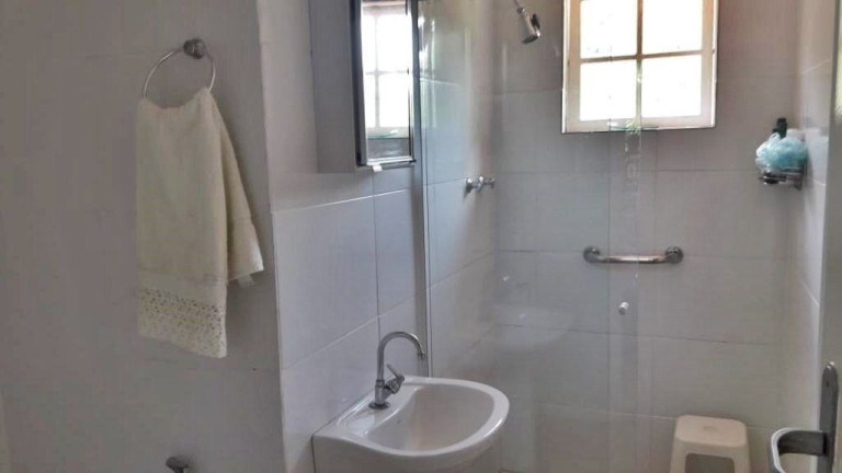 Imagem Casa com 5 Quartos à Venda, 500 m² em Pessegueiros - Teresópolis Imagem Casa com 5 Quartos à Venda, 500 m² em Pessegueiros - Teresópolis