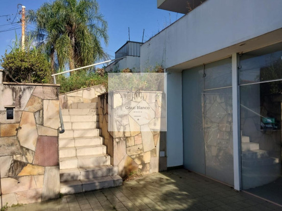 Casa com 3 Quartos à Venda, 399 m²