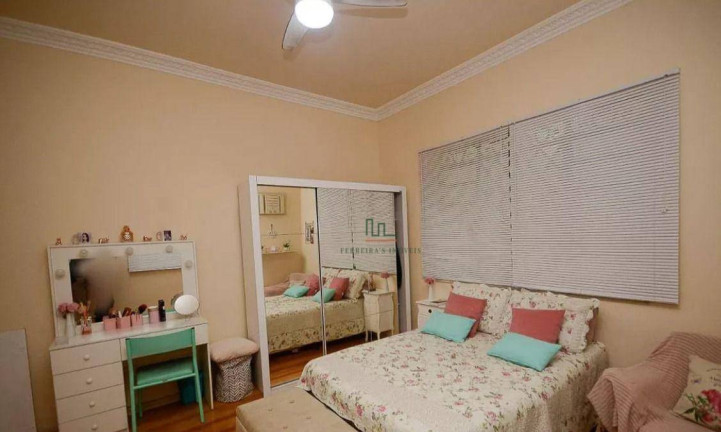 Imagem Casa com 5 Quartos à Venda, 450 m² em Boa Viagem - Niterói Imagem Casa com 5 Quartos à Venda, 450 m² em Boa Viagem - Niterói