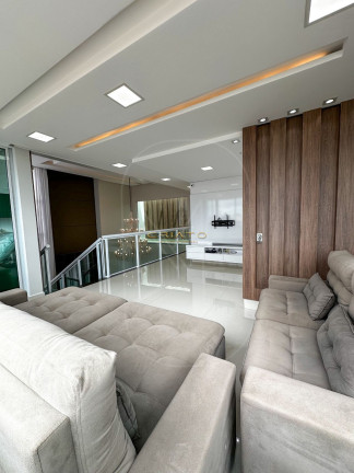 Casa de Condomínio com 3 Quartos à Venda, 428 m² em Setor Bougainville - Anápolis