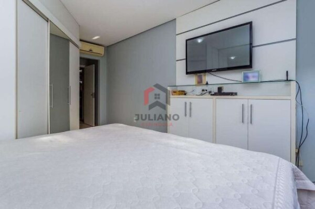 Imagem Casa com 3 Quartos à Venda, 178 m² em Jardim Itu Sabará - Porto Alegre Imagem Casa com 3 Quartos à Venda, 178 m² em Jardim Itu Sabará - Porto Alegre
