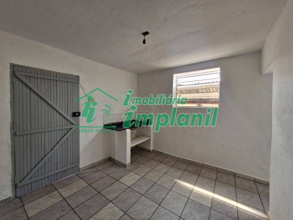 Imagem Casa com 1 Quarto para Alugar, em Vila Popular - Várzea Paulista Imagem Casa com 1 Quarto para Alugar, em Vila Popular - Várzea Paulista