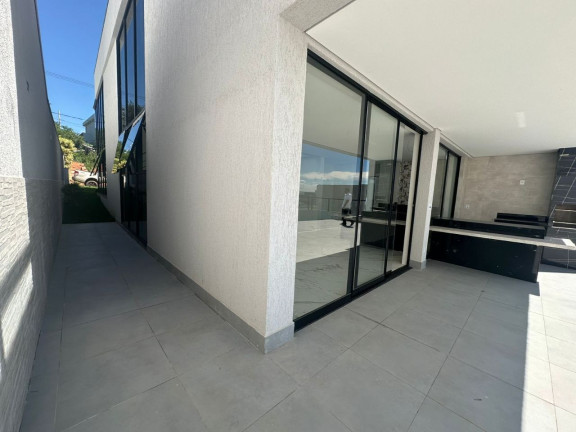 Imagem Casa com 4 Quartos à Venda, 415 m² em Portal Do Sol - Contagem Imagem Casa com 4 Quartos à Venda, 415 m² em Portal Do Sol - Contagem