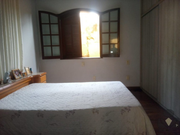 Imagem Casa com 3 Quartos à Venda, 420 m² em Betânia - Belo Horizonte Imagem Casa com 3 Quartos à Venda, 420 m² em Betânia - Belo Horizonte