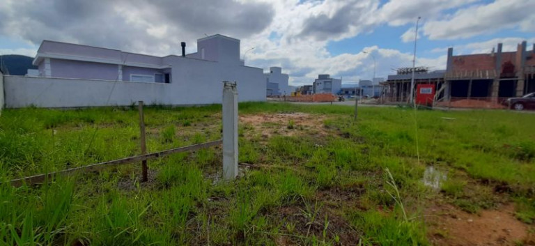 Imagem Imóvel à Venda, 150 m² em Beira Rio - Biguaçu Imagem Imóvel à Venda, 150 m² em Beira Rio - Biguaçu