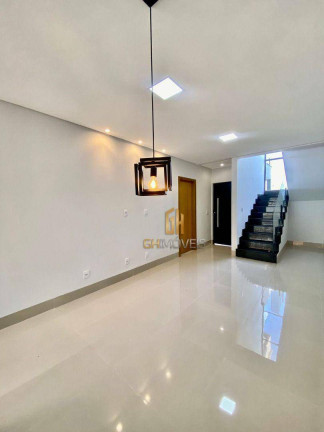 Imagem Sobrado com 3 Quartos à Venda, 187 m² em Jardim Helvécia - Aparecida De Goiânia Imagem Sobrado com 3 Quartos à Venda, 187 m² em Jardim Helvécia - Aparecida De Goiânia