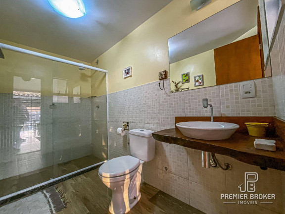 Imagem Casa com 4 Quartos à Venda, 307 m² em Tijuca - Teresópolis Imagem Casa com 4 Quartos à Venda, 307 m² em Tijuca - Teresópolis