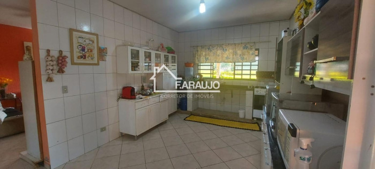 Imagem Imóvel com 4 Quartos à Venda, 250 m² em Fazenda Doeste Ii - Araçoiaba Da Serra - Araçoiaba Da Serra Imagem Imóvel com 4 Quartos à Venda, 250 m² em Fazenda Doeste Ii - Araçoiaba Da Serra - Araçoiaba Da Serra