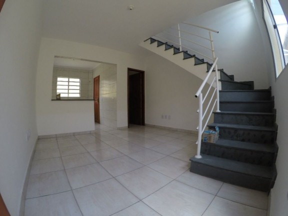 Imagem Casa de Condomínio com 2 Quartos à Venda, 67 m² em Jardim Anhanguera - Praia Grande