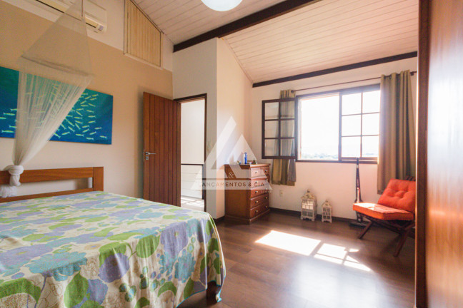 Imagem Casa com 3 Quartos à Venda, 222 m² em Condado De Maricá - Maricá