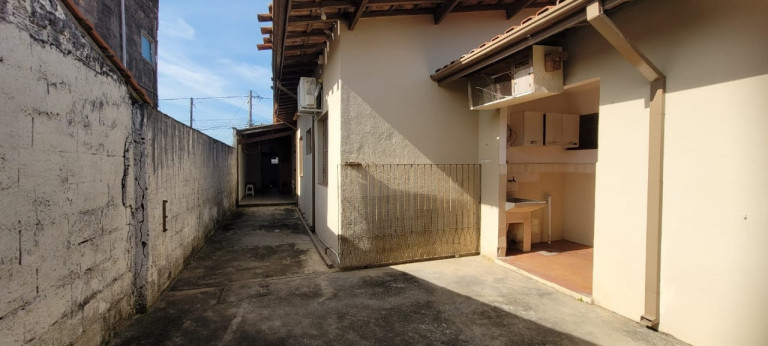 Imagem Casa com 2 Quartos à Venda, 146 m² em Maria áurea - Pindamonhangaba Imagem Casa com 2 Quartos à Venda, 146 m² em Maria áurea - Pindamonhangaba