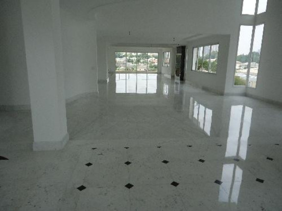 Imagem Casa com 5 Quartos à Venda,  em Alphaville