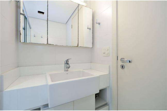 Imagem Imóvel com 3 Quartos à Venda, em Brooklin Paulista - São Paulo Imagem Imóvel com 3 Quartos à Venda, em Brooklin Paulista - São Paulo