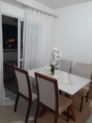Imagem Apartamento com 3 Quartos à Venda, 72 m² em Areias - São José