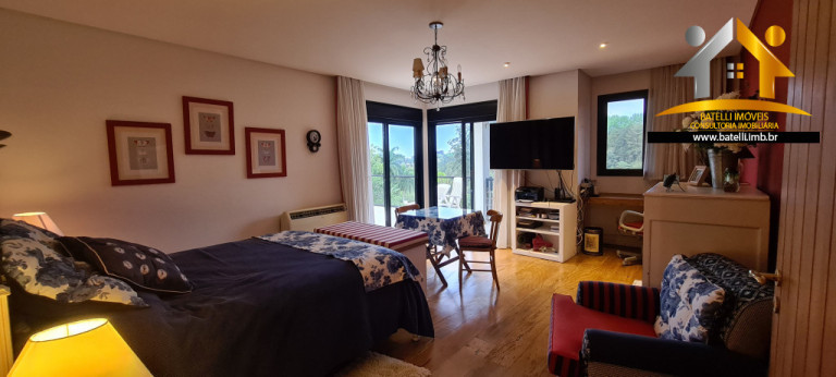 Imagem Casa de Condomínio com 3 Quartos à Venda, 557 m² em Granja Viana - Cotia Imagem Casa de Condomínio com 3 Quartos à Venda, 557 m² em Granja Viana - Cotia