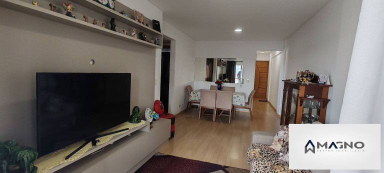 Imagem Apartamento com 2 Quartos à Venda, 75 m² em Centro - Cascavel