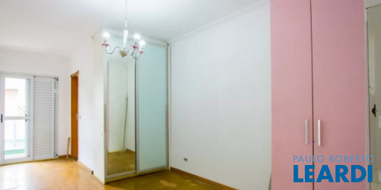 Imagem Sobrado com 4 Quartos à Venda, 350 m² em Bela Vista - Santo André Imagem Sobrado com 4 Quartos à Venda, 350 m² em Bela Vista - Santo André