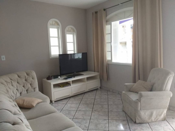 Imagem Casa com 4 Quartos à Venda, em Rio Tavares - Florianópolis Imagem Casa com 4 Quartos à Venda, em Rio Tavares - Florianópolis