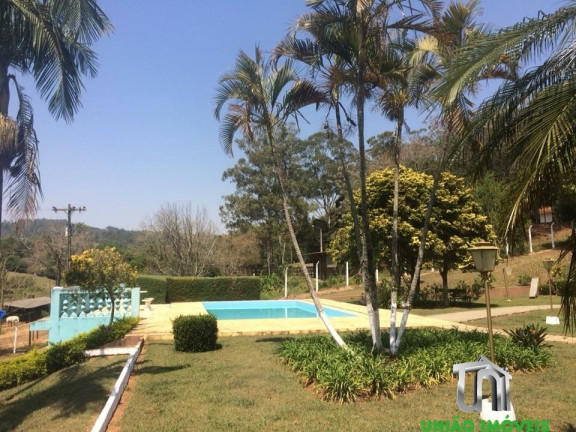 Imagem Imóvel com 3 Quartos à Venda, 550 m² em Arara Dos Pereiras - Bragança Paulista Imagem Imóvel com 3 Quartos à Venda, 550 m² em Arara Dos Pereiras - Bragança Paulista