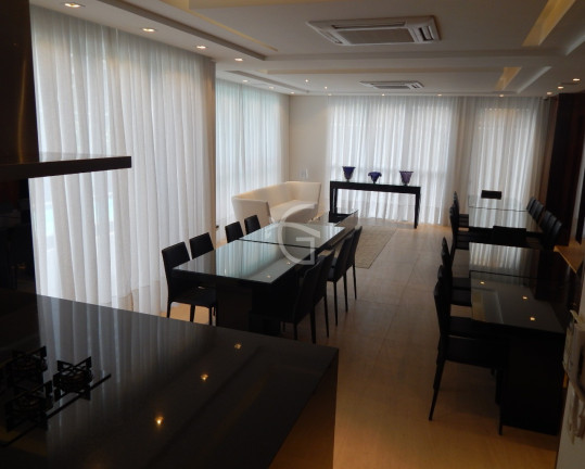 Imagem Apartamento com 4 Quartos à Venda, 254 m² em Centro - Joinville