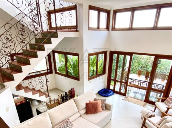Imagem Imóvel com 4 Quartos à Venda, 325 m² em Moinho Velho - Cotia Imagem Imóvel com 4 Quartos à Venda, 325 m² em Moinho Velho - Cotia