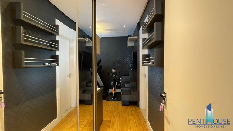 Imagem Apartamento com 3 Quartos à Venda, 130 m² em Centro - Balneário Camboriú Imagem Apartamento com 3 Quartos à Venda, 130 m² em Centro - Balneário Camboriú