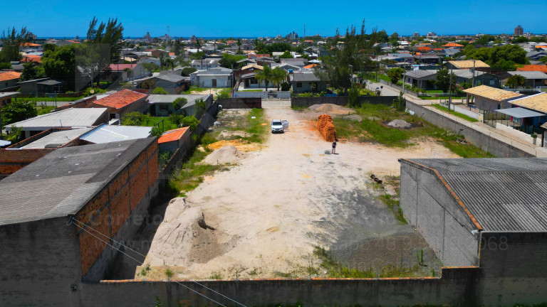 Imagem Terreno para Alugar, 2.160 m² em Centro - Balneário Rincão Imagem Terreno para Alugar, 2.160 m² em Centro - Balneário Rincão