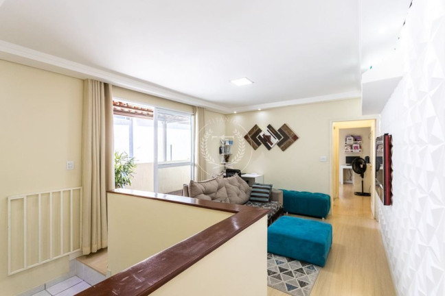 Imagem Casa com 3 Quartos à Venda, 237 m² em Jardim D'abril - Osasco Imagem Casa com 3 Quartos à Venda, 237 m² em Jardim D'abril - Osasco
