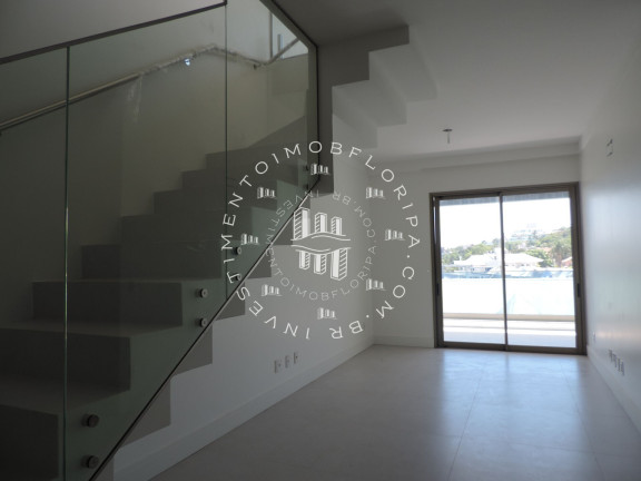 Imagem Cobertura com 3 Quartos à Venda, 213 m² em Jurerê - Florianópolis Imagem Cobertura com 3 Quartos à Venda, 213 m² em Jurerê - Florianópolis