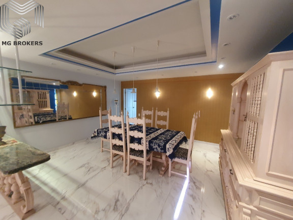 Imagem Imóvel com 4 Quartos à Venda, 200 m² em Copacabana - Rio De Janeiro Imagem Imóvel com 4 Quartos à Venda, 200 m² em Copacabana - Rio De Janeiro