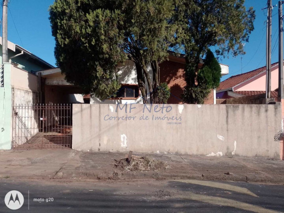 Imagem Casa com 3 Quartos à Venda, 210 m² em Centro - Pirassununga Imagem Casa com 3 Quartos à Venda, 210 m² em Centro - Pirassununga