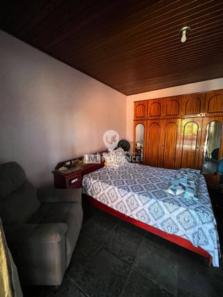 Imagem Casa com 3 Quartos à Venda, 246 m² em Capela - Vinhedo