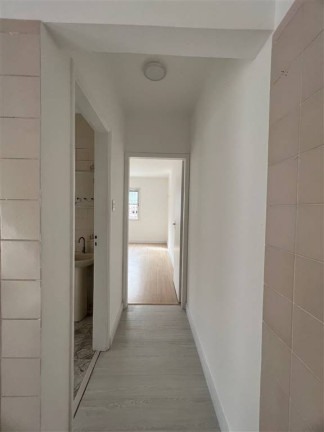 Imagem Kitnet à Venda, 32 m² em Boqueirao - Praia Grande Imagem Kitnet à Venda, 32 m² em Boqueirao - Praia Grande