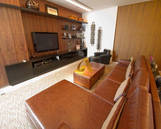 Imagem Casa com 5 Quartos à Venda ou Locação, 1.750 m² em Alphaville - Barueri Imagem Casa com 5 Quartos à Venda ou Locação, 1.750 m² em Alphaville - Barueri