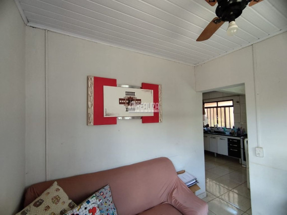 Imagem Casa com 2 Quartos à Venda, 380 m² em Fabrício - Uberaba Imagem Casa com 2 Quartos à Venda, 380 m² em Fabrício - Uberaba