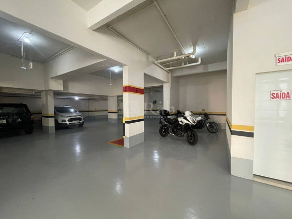 Imagem Apartamento com 3 Quartos à Venda, 133 m² em Centro - Balneário Camboriú Imagem Apartamento com 3 Quartos à Venda, 133 m² em Centro - Balneário Camboriú