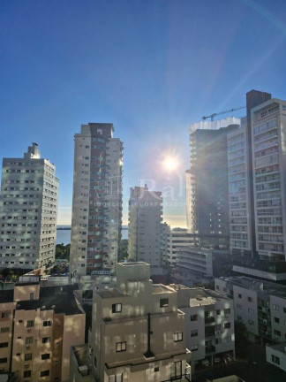 Imagem Apartamento com 3 Quartos à Venda, 116 m² em Fazenda - Itajaí Imagem Apartamento com 3 Quartos à Venda, 116 m² em Fazenda - Itajaí