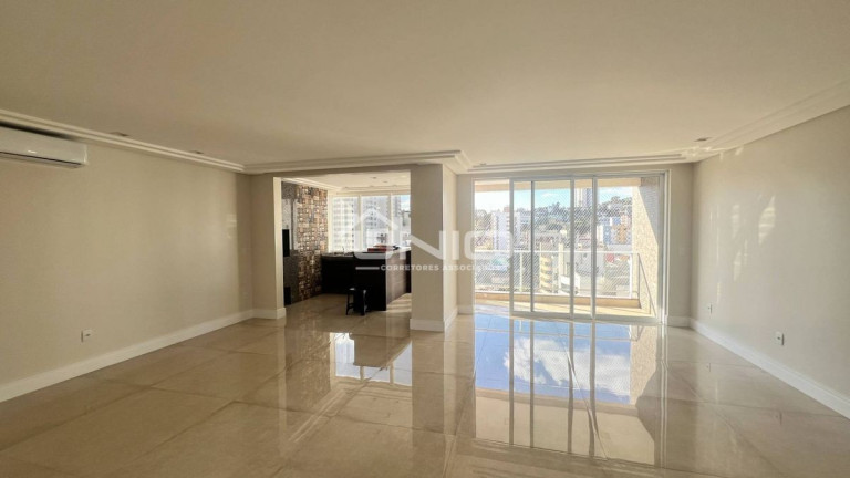 Imagem Apartamento com 3 Quartos à Venda, 190 m² em Centro - Pato Branco Imagem Apartamento com 3 Quartos à Venda, 190 m² em Centro - Pato Branco