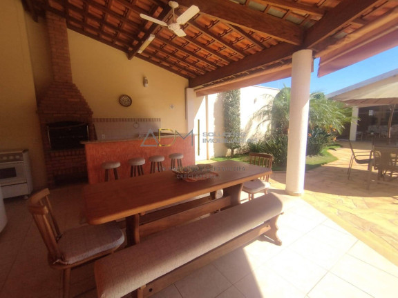 Imagem Casa com 3 Quartos à Venda, 240 m² em Vila Rodrigues Alves - Botucatu Imagem Casa com 3 Quartos à Venda, 240 m² em Vila Rodrigues Alves - Botucatu