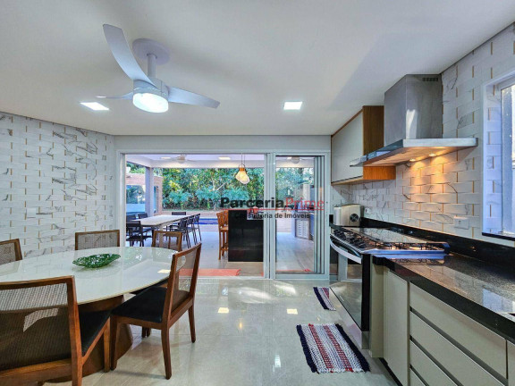 Imagem Casa com 6 Quartos à Venda, 328 m² em Riviera - Módulo 28 - Bertioga Imagem Casa com 6 Quartos à Venda, 328 m² em Riviera - Módulo 28 - Bertioga